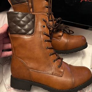 Adriana New York boots. New never worn